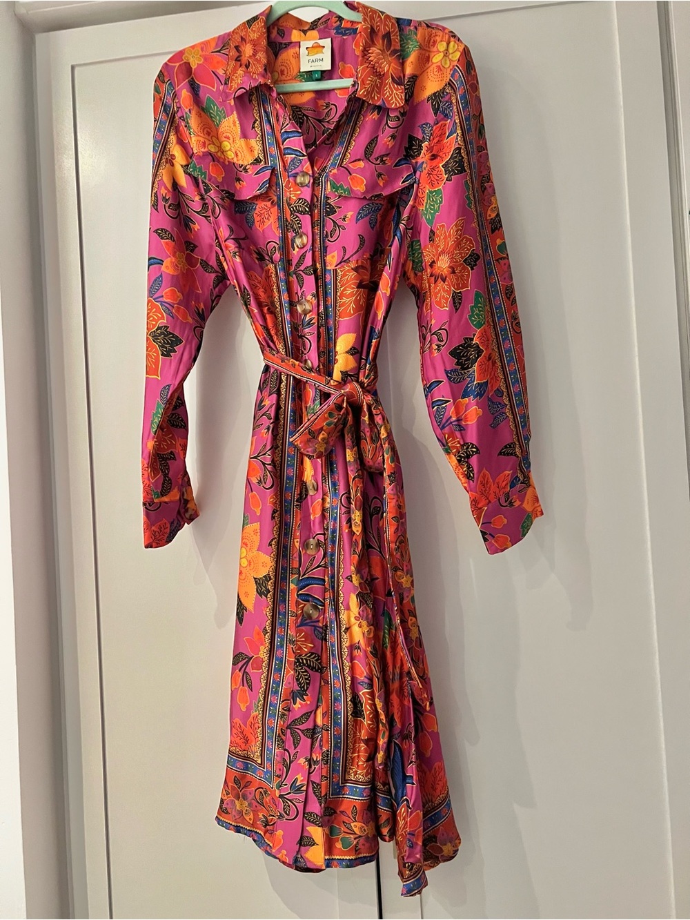 FARM RIO Pink Tropical Tapestry Lenzing™ Ecovero™ Viscose Shirtdress NWOT